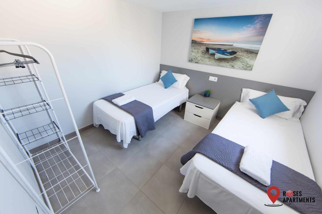 Roses Apartments Ocean 2 Habitaciones Vista Mar Lateral Eksteriør billede